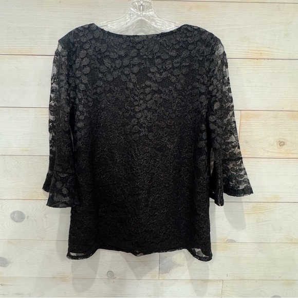 NWT Adrianna Papell floral metallic/ shimmer lace bell sleeve top ❤️ - Picture 3 of 7